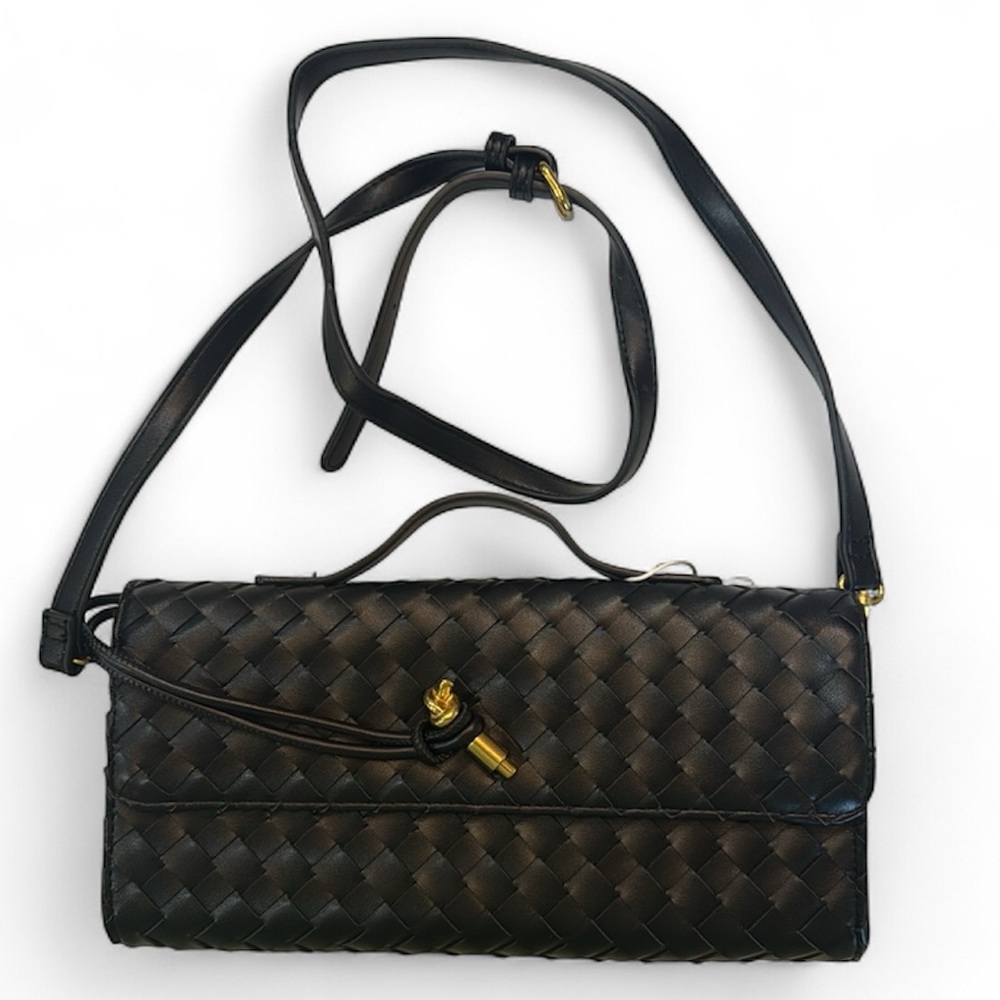 NWT Urban Expression Black Woven/w Gold‎ Clasp Cross Body Purse